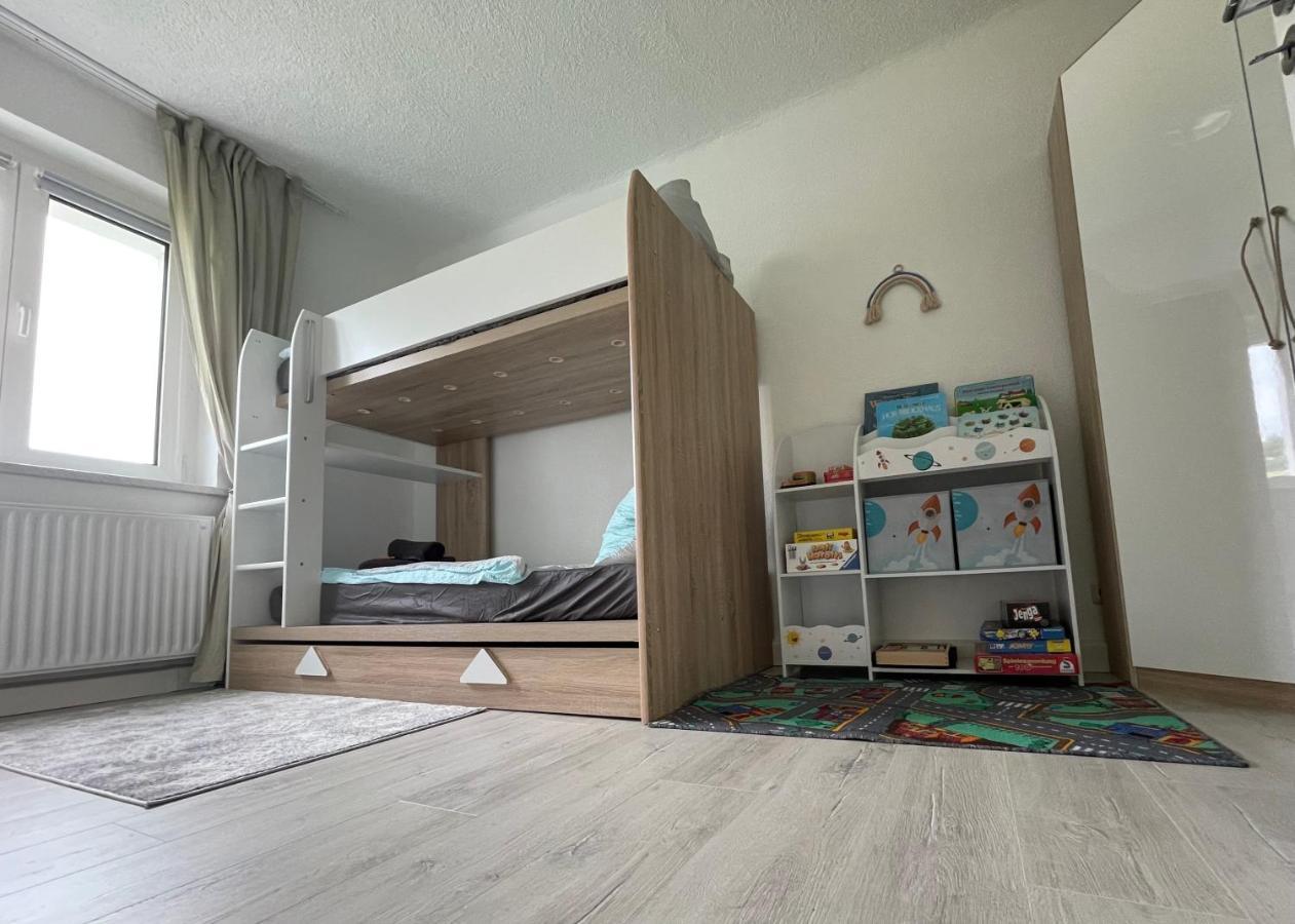 Neu Familienfreundliche Fewo In Seennaehe Im Leipziger Sueden マルククレーベルク エクステリア 写真
